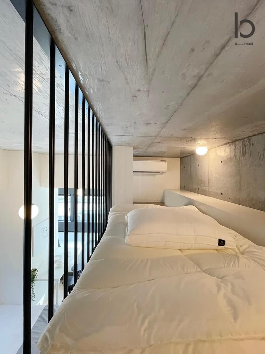Bhotel Nekoyard - Modern Loft Studio Steps From Peace Park Hiroshima Exterior photo